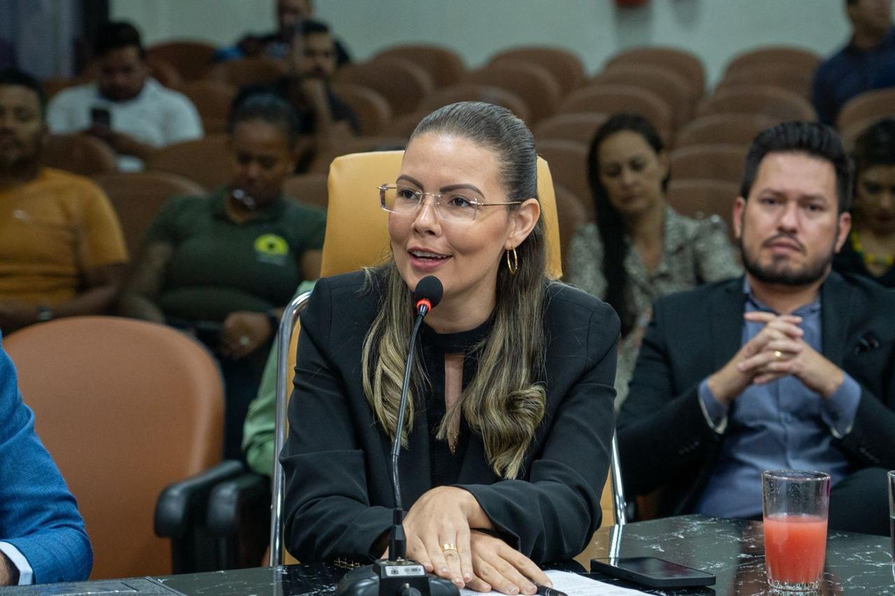 Projetos da vereadora Sofia Andrade viram lei e reforçam segurança, proteção social e organização urbana em Porto Velho