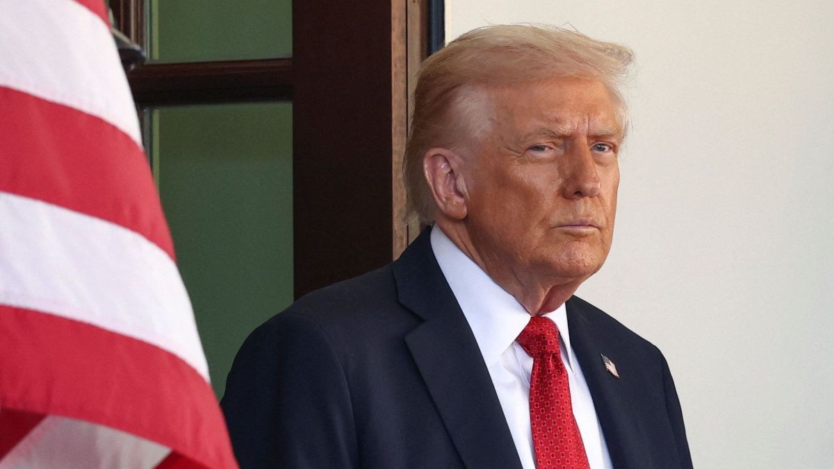 Trump é informado sobre planos para intervenção no Irã, dizem fontes