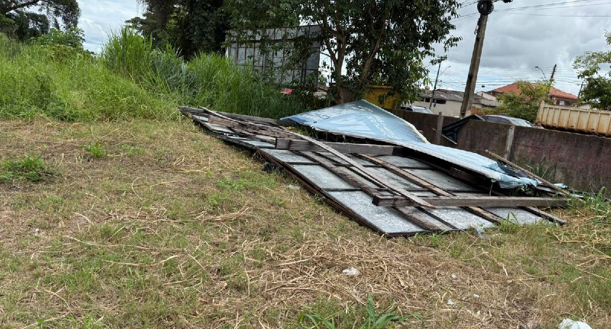 Prefeitura intensifica fiscalização contra outdoors irregulares em Porto Velho