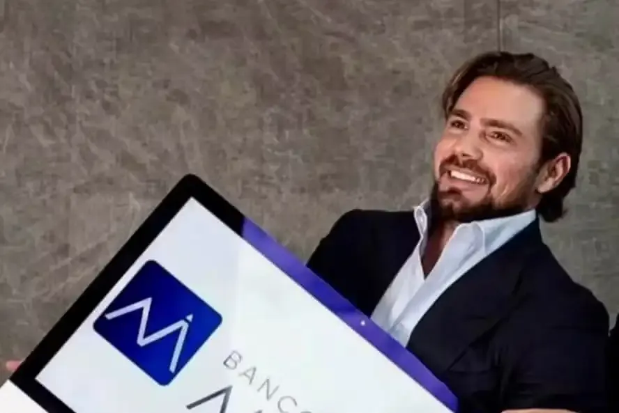 STF autoriza transferência de banqueiro para cela usada por Bolsonaro e levanta debate sobre tratamento diferenciado