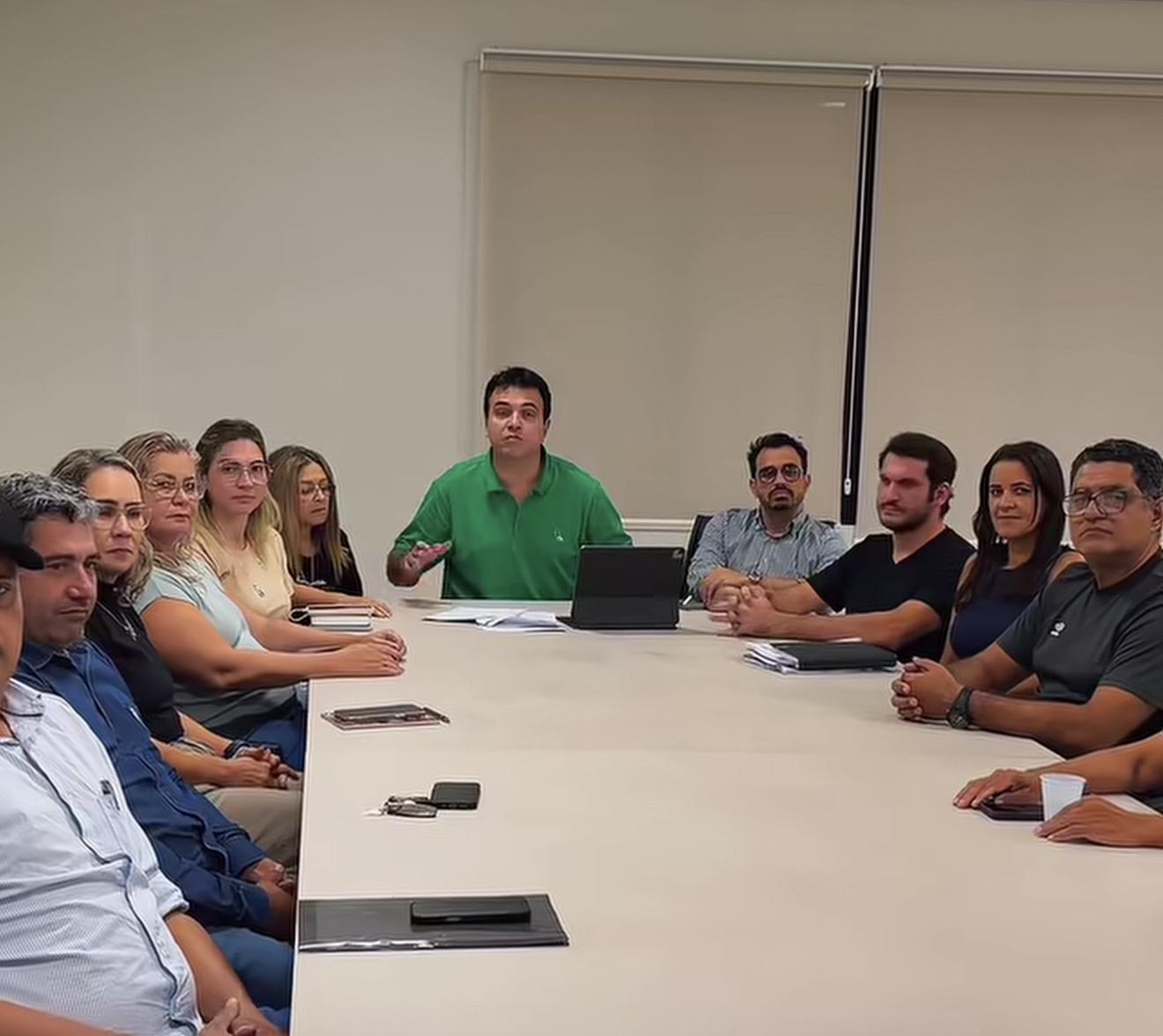 Herança de Fúria: crise financeira em Cacoal obriga novo prefeito a cortar gastos e suspender shows de grande porte