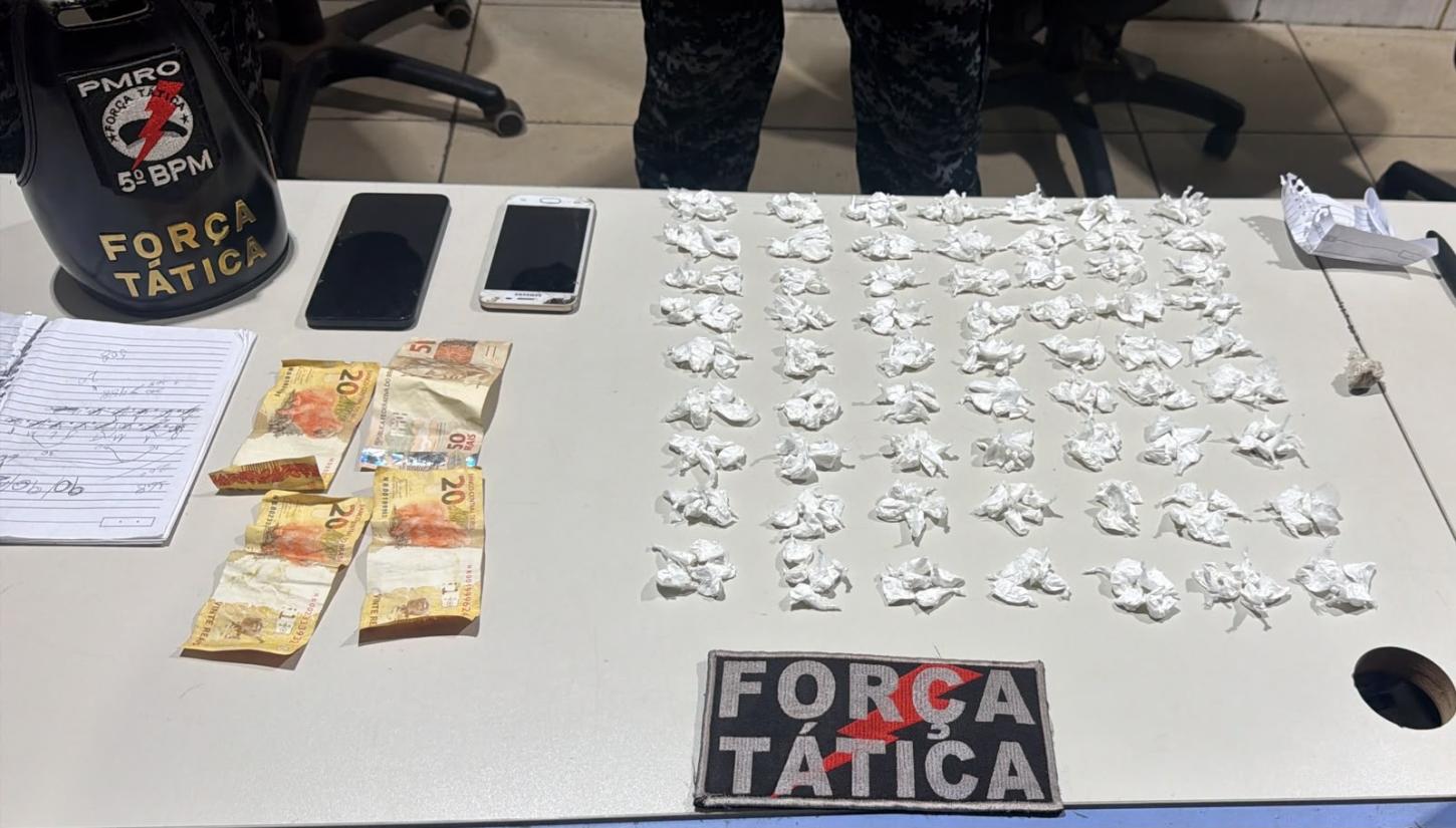 PM apreende cerca de 300 porções de cocaína em Porto Velho e detém adolescente