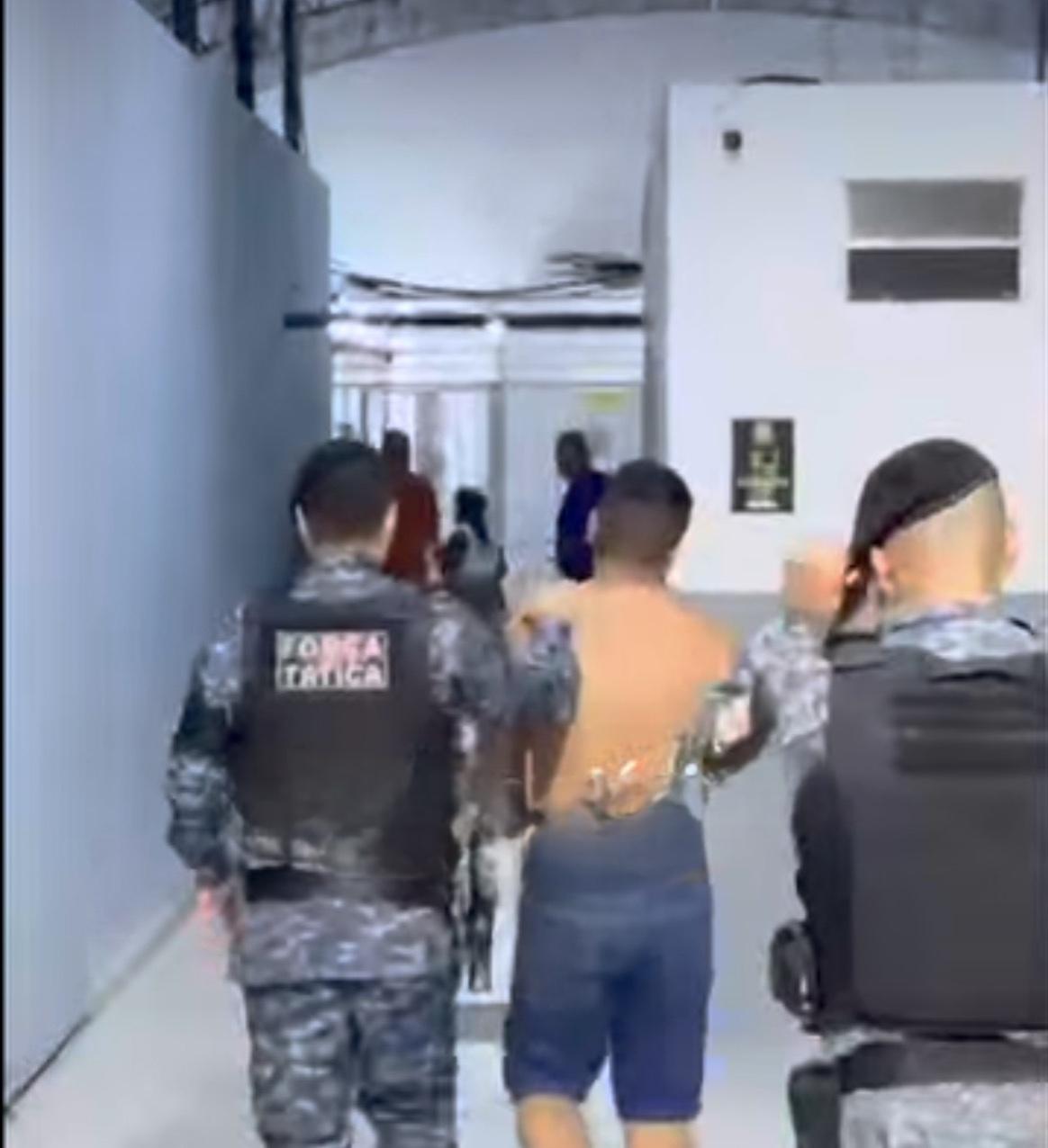 Polícia prende suspeito de roubar arma de vigilânte da Unir