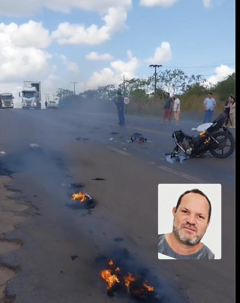 Motociclista morre ao colidir com carreta