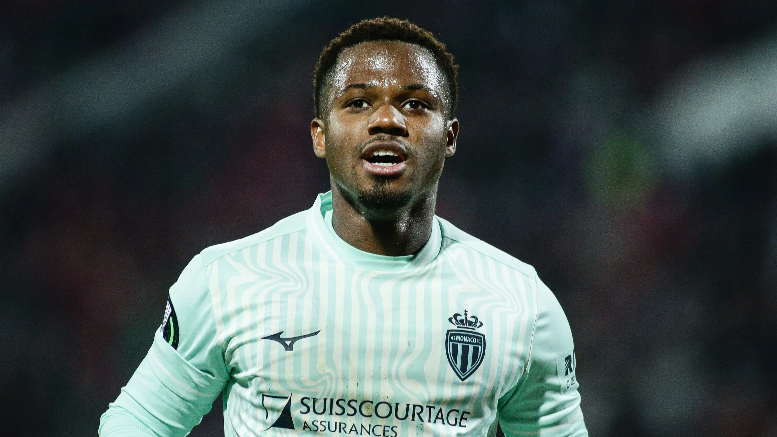 Filipe Luís vê Ansu Fati e joia alemã brilharem em vitória do Monaco na Conference League