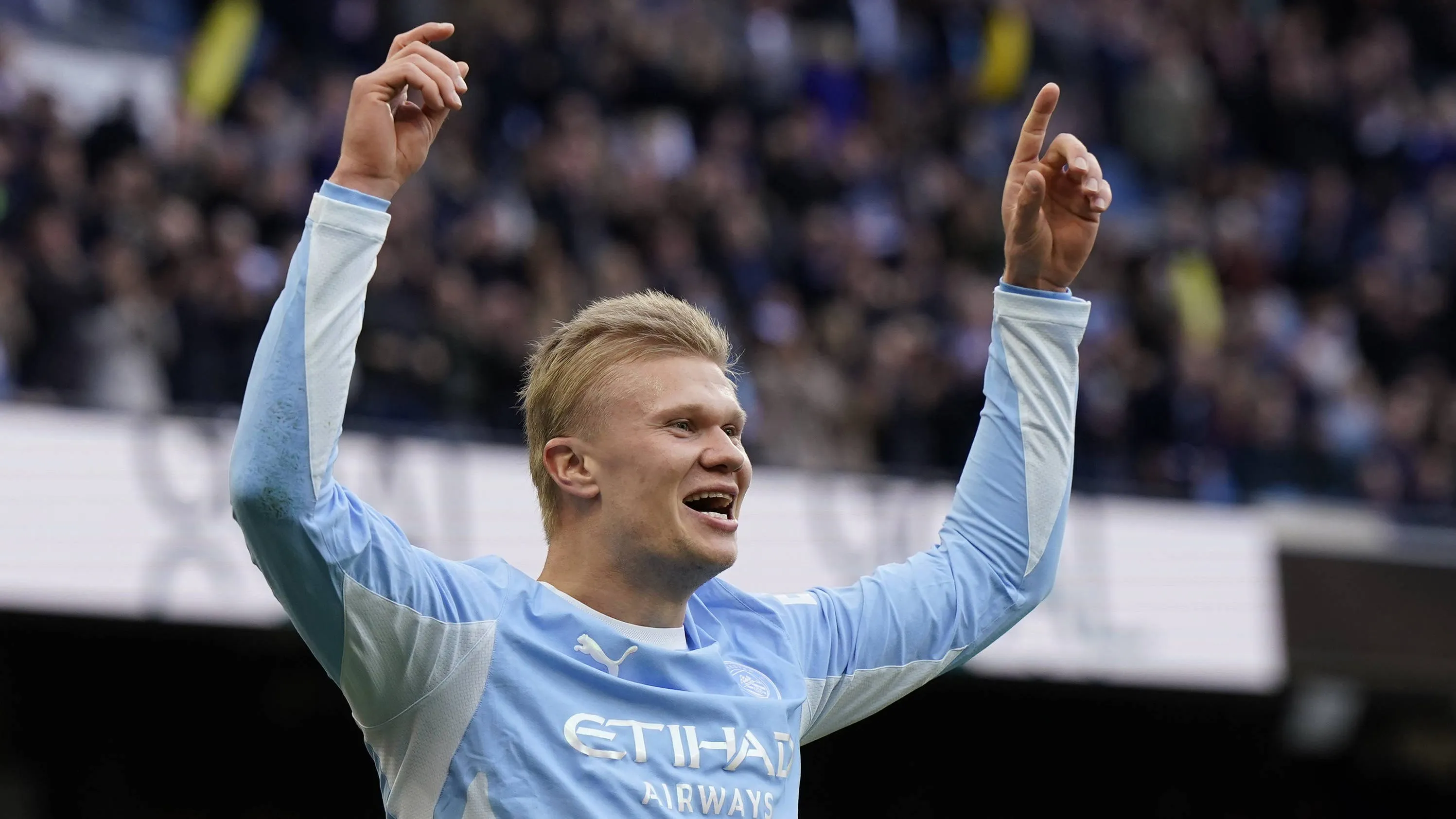 ‘Não vamos cair’: City flerta com o perigo, mas bate  Ipswich com provocação da torcida